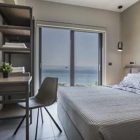 Βίλα Sleeps 6 Pool Wifi
